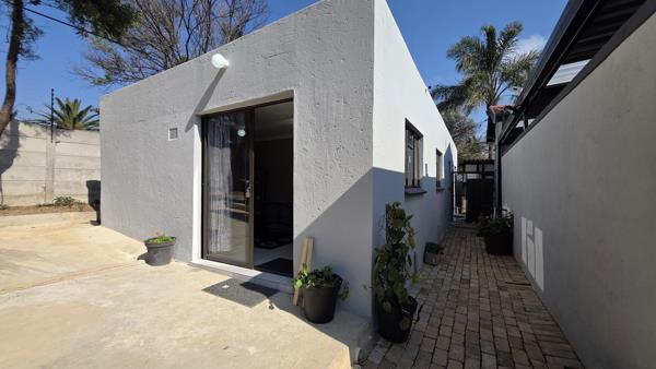 2 Bedroom Garden Cottage