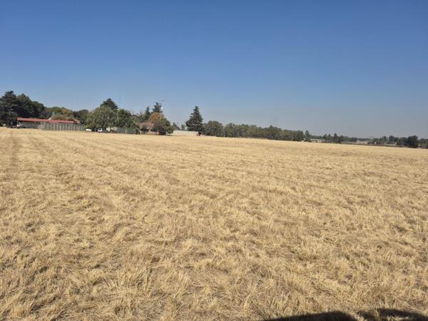 2.5 ha Smallholding