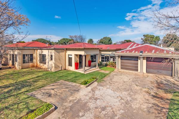 5 Bedroom House