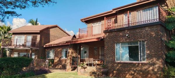 6 Bedroom House