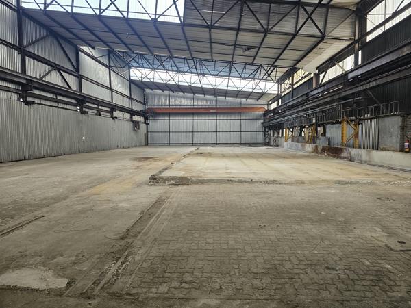 3 300 m² Industrial space