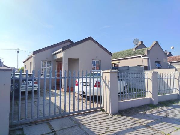 2 Bedroom House