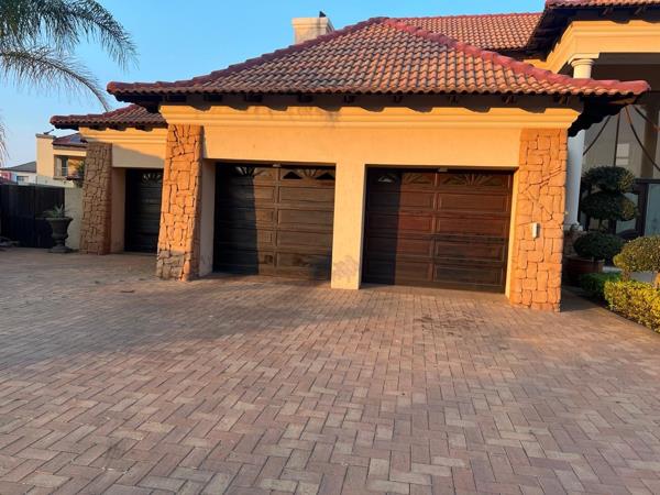5 Bedroom House