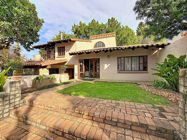 6 Bedroom House