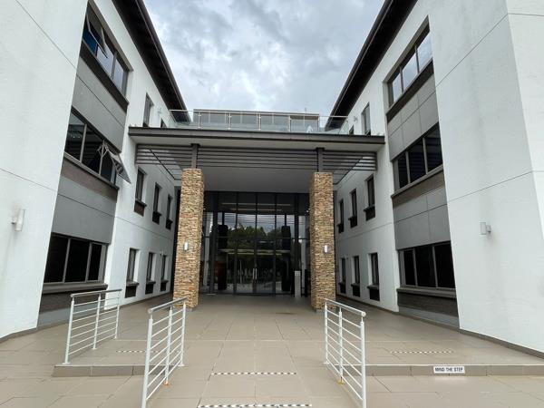 376 m² Commercial space