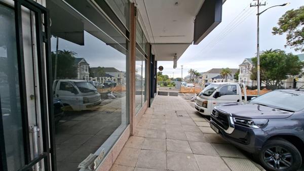60 m² Retail Space