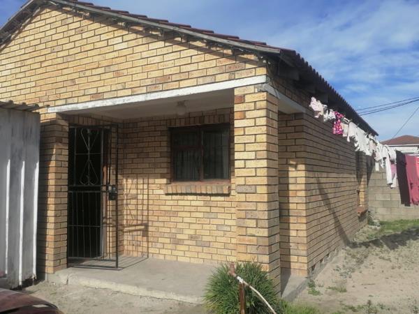 2 Bedroom House