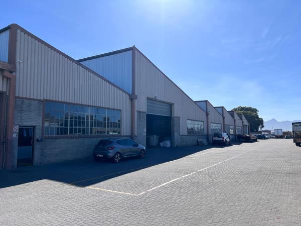 2 053 m² Industrial space