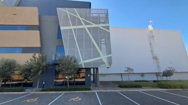22 095 m² Commercial space
