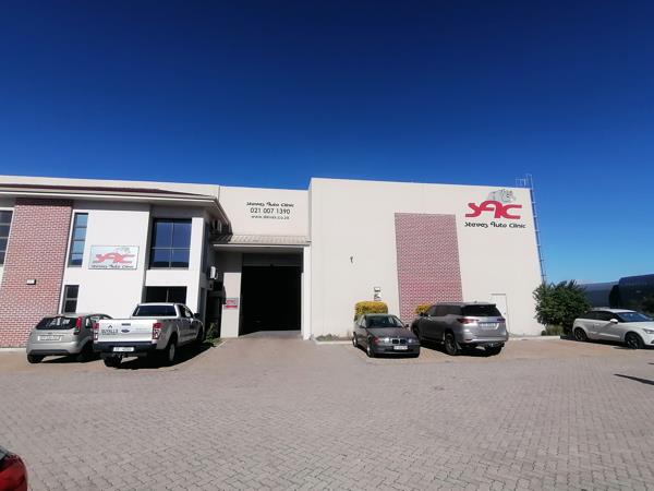 655 m² Industrial space