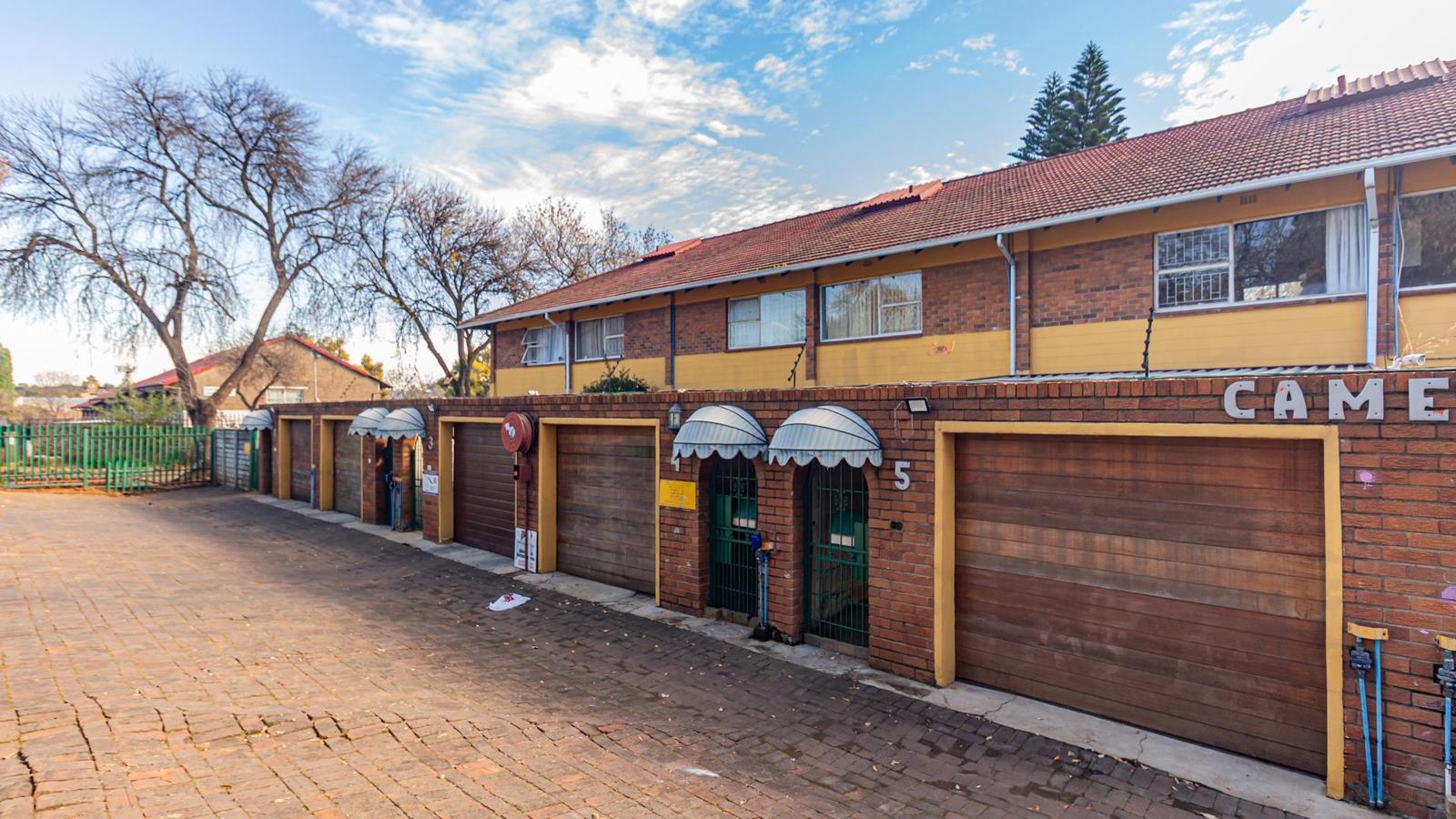 2 Bedroom Apartment in Windsor West