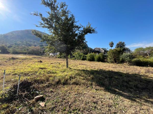 421 m² Land