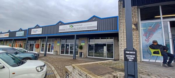 182 m² Retail Space
