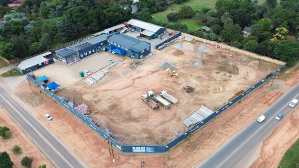 2 000 m² Commercial space