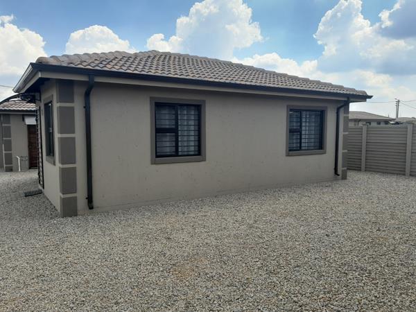 2 Bedroom House
