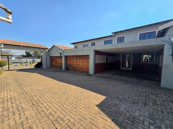 2 Bedroom Townhouse