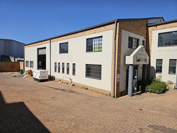 451 m² Industrial space
