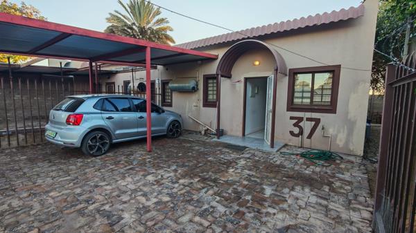 1 Bedroom House