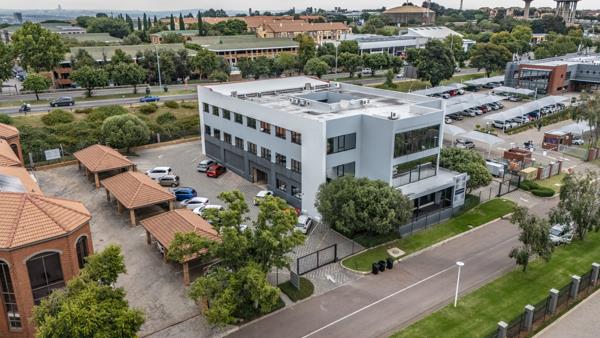 749.2 m² Commercial space