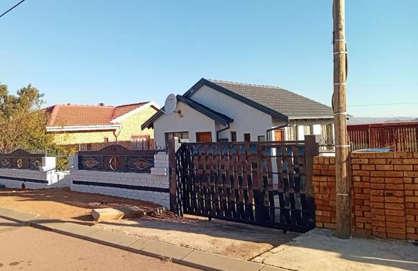 2 Bedroom House