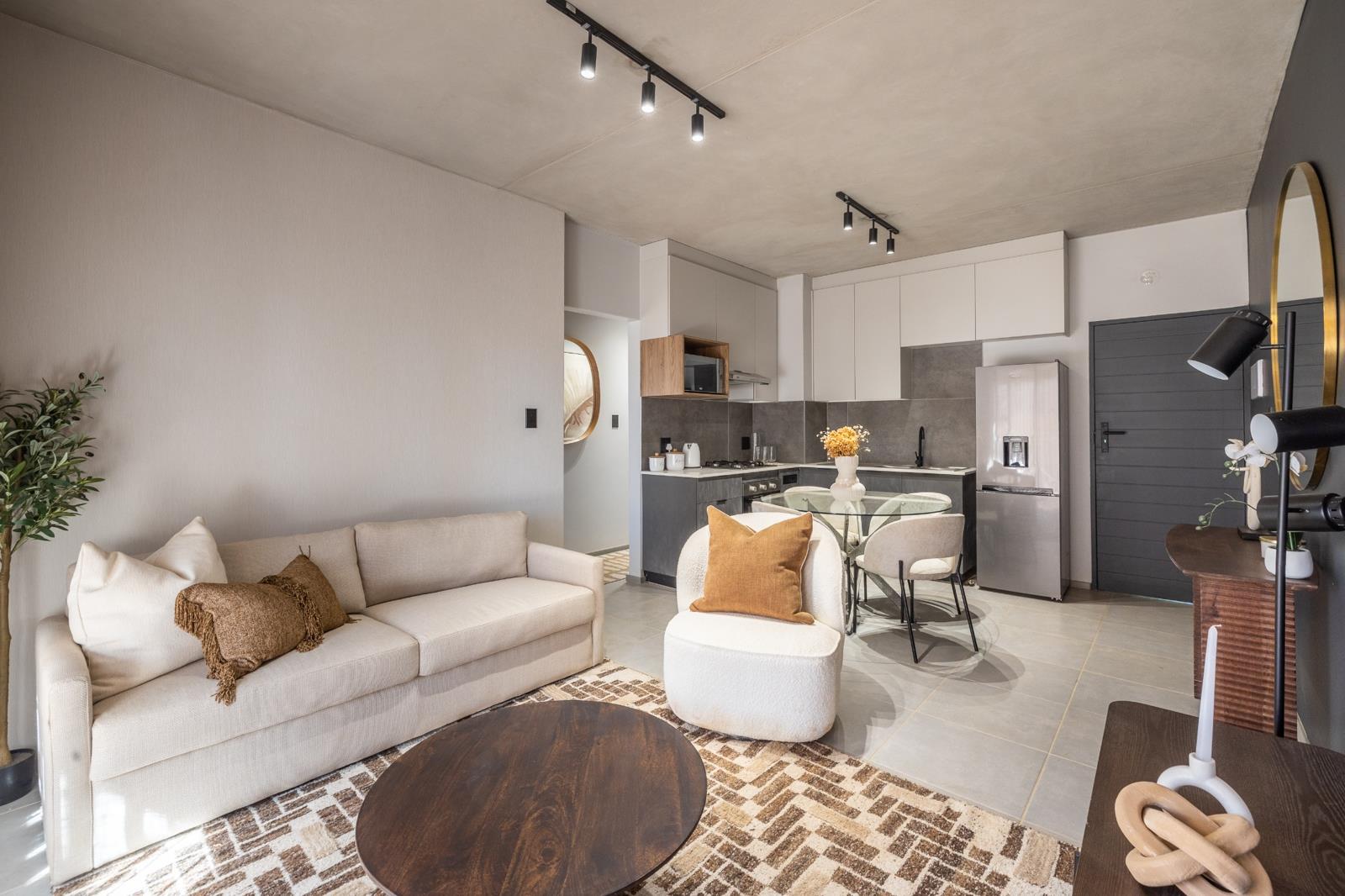 3 Bedroom Apartment in Menlo Park