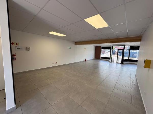 96 m² Retail Space