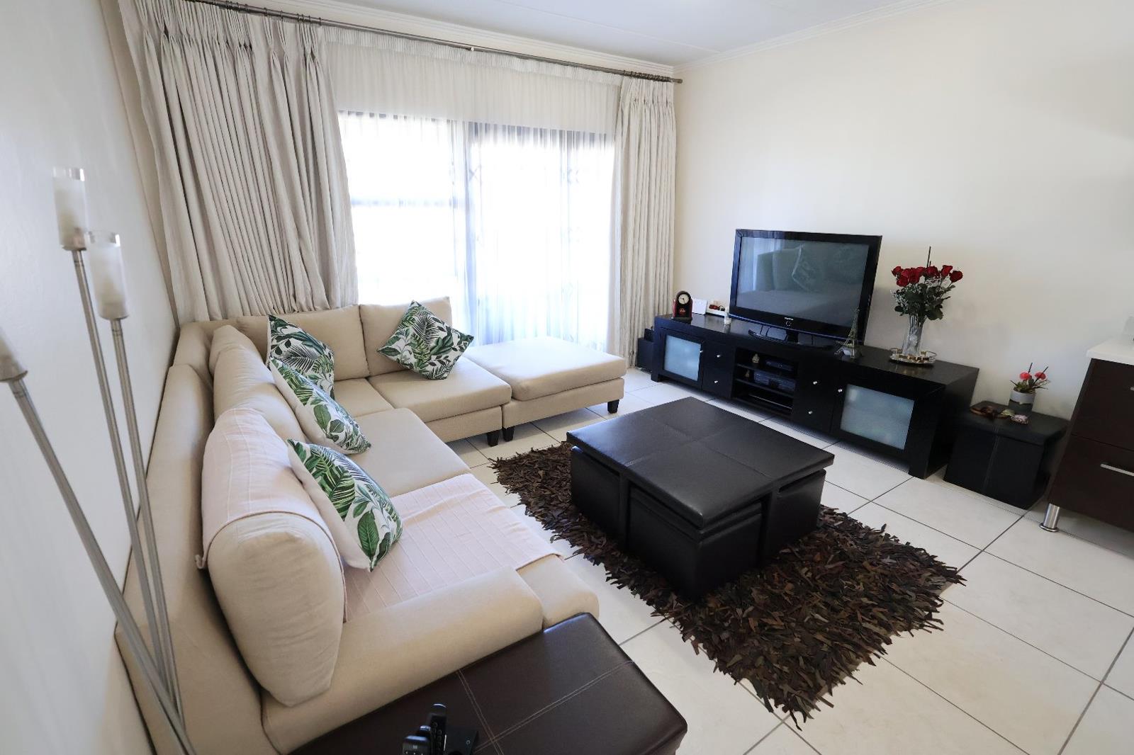 2 Bedroom Townhouse in Glenvista