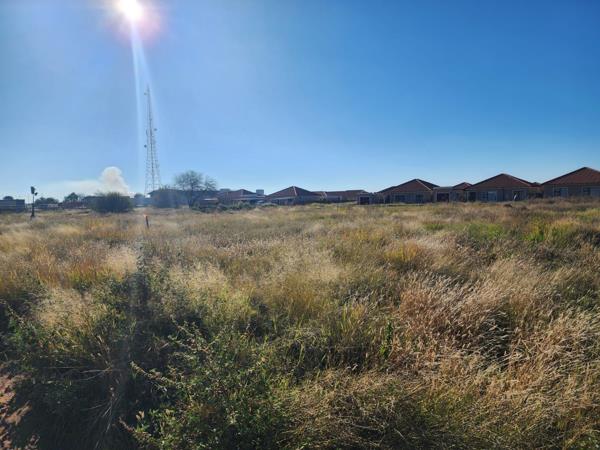 487 m² Land