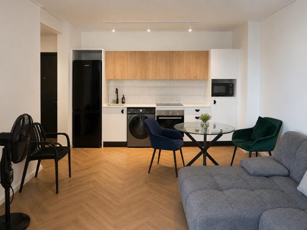 1 Bedroom Apartment