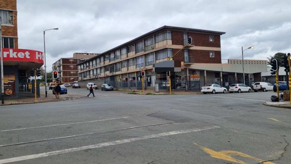 243 m² Commercial space