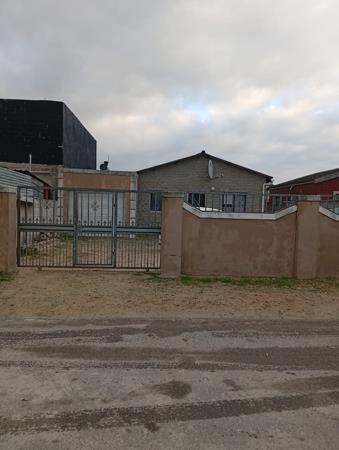2 Bedroom House