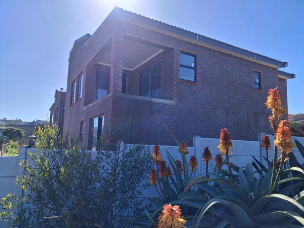 3 Bedroom Duet