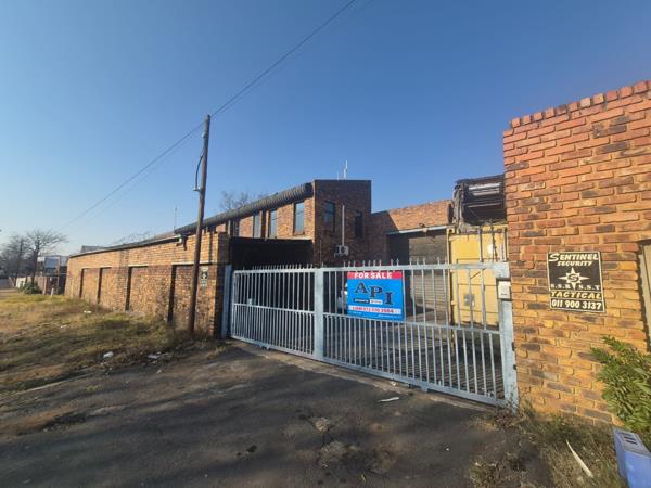 900 m² Industrial space