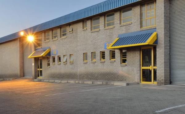 346 m² Industrial space