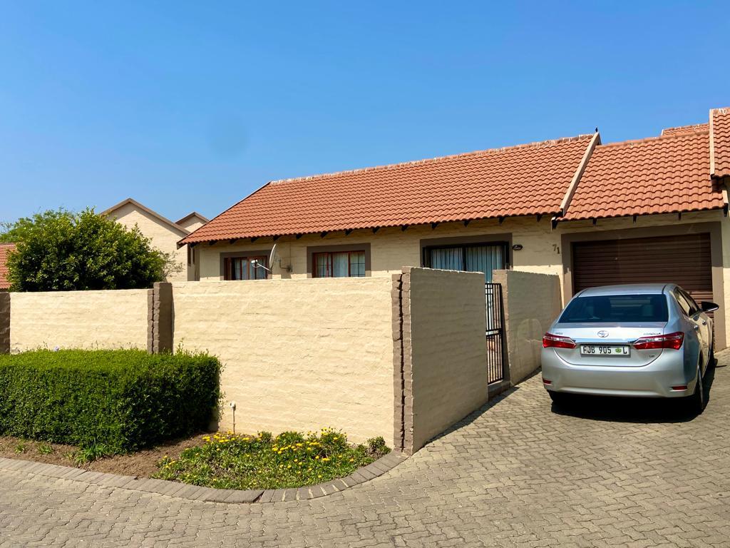 2 Bedroom Townhouse in Noordwyk