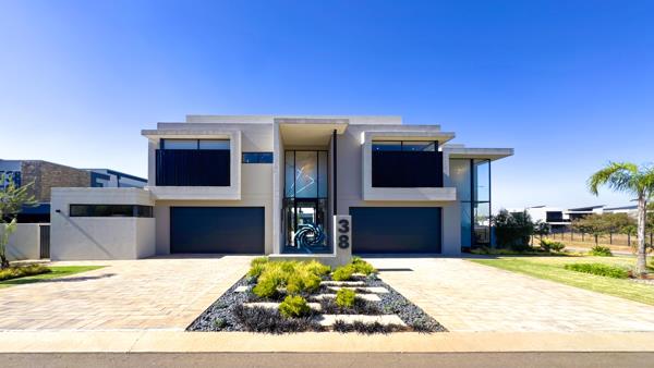 5 Bedroom House