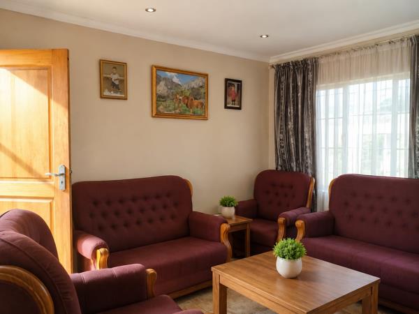 10 Bedroom House