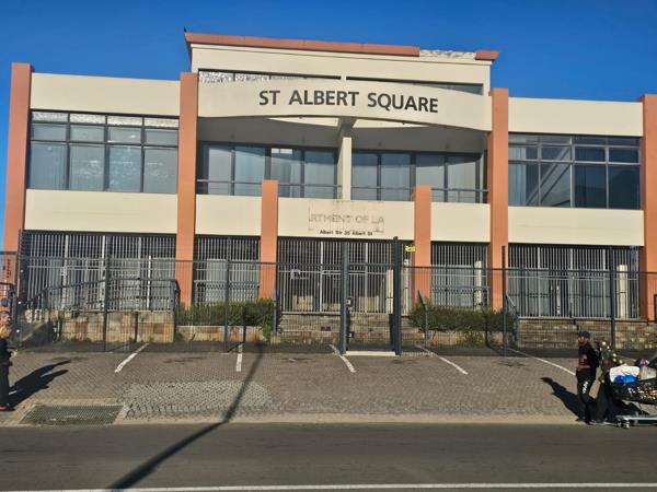 1 200 m² Commercial space