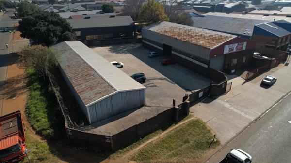 875 m² Industrial space