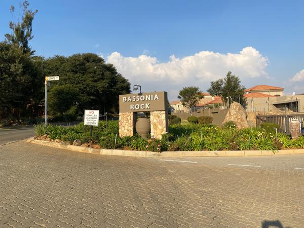 301 m² Land