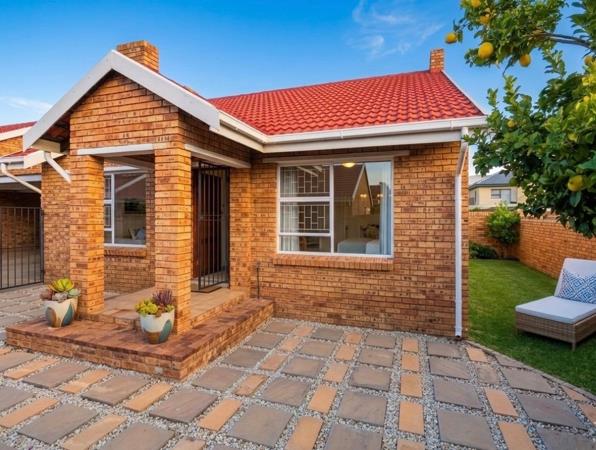 3 Bedroom Townhouse