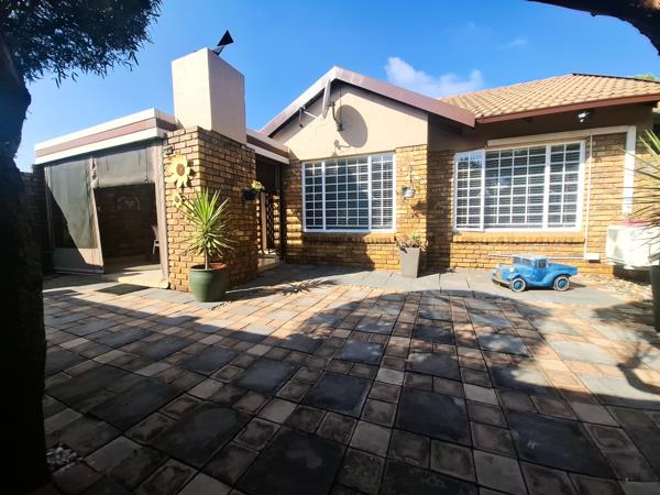 2 Bedroom Simplex