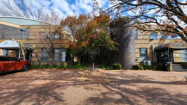 63 m² Office Space