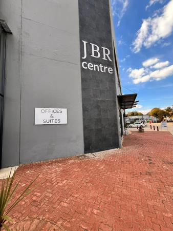 80 m² Commercial space
