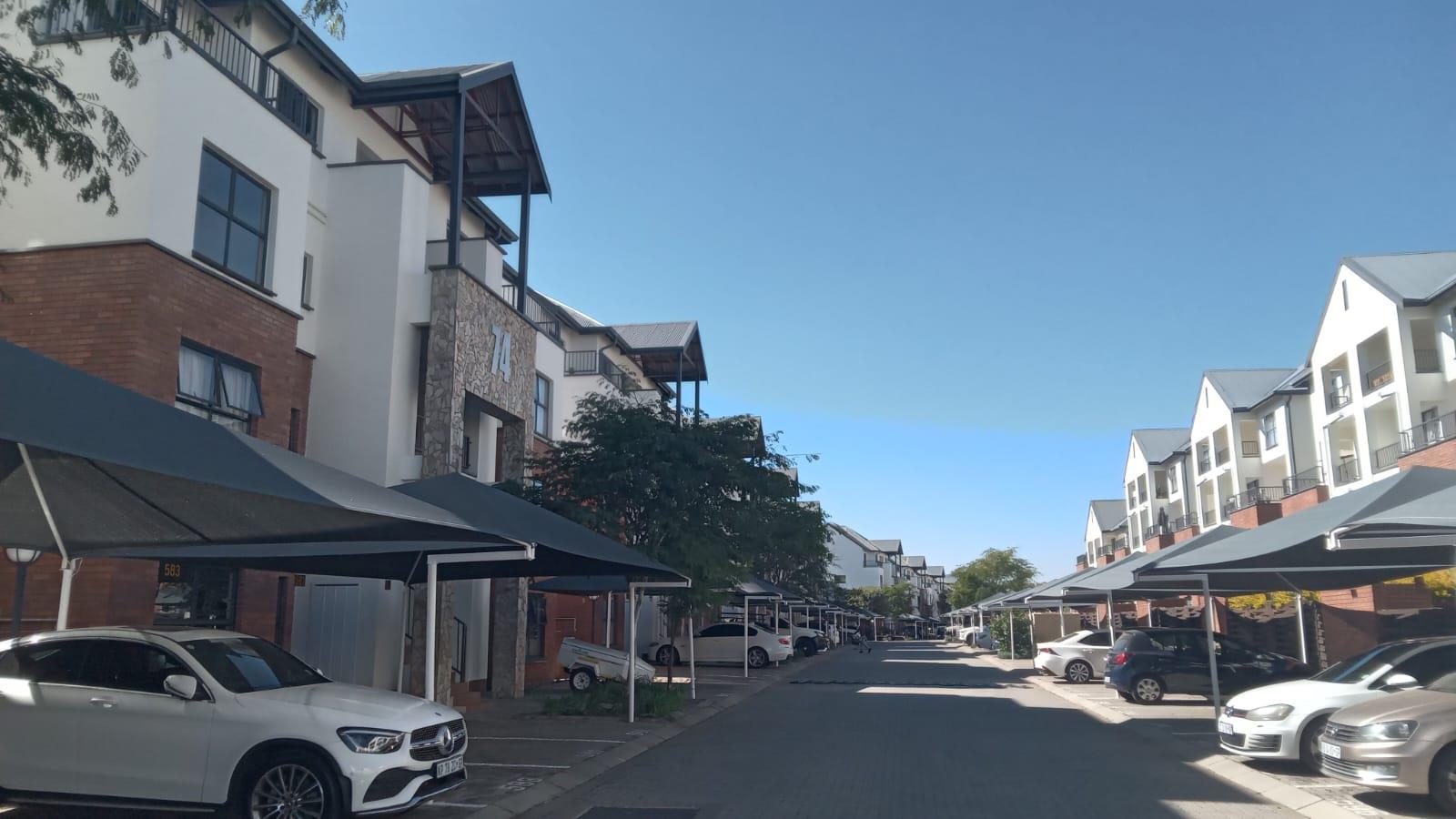 3 Bedroom Apartment in Greenstone Hill