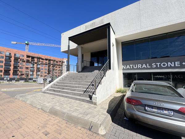 768 m² Commercial space