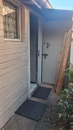 1 Bedroom Garden Cottage