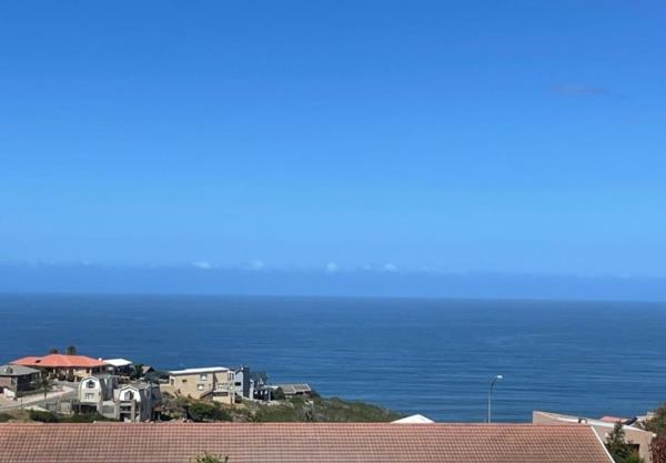 896 m² Land