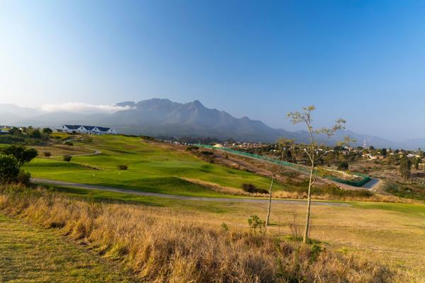 602 m² Land