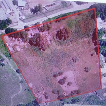 2.8 ha Land